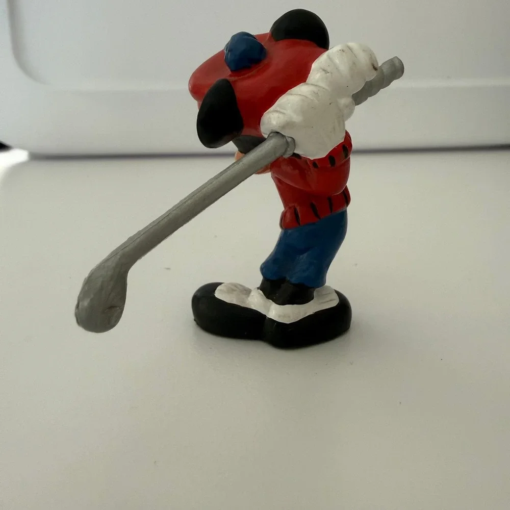 Bullyland Disney Mickey Mouse Golfer Figurine Hand Painted Made in Germany 2.75